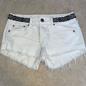 White denim beaded waist shorts